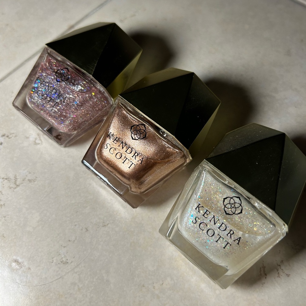 Kendra Scott nail polish bundle